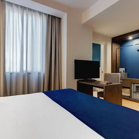 Fly Deco Hotel-2